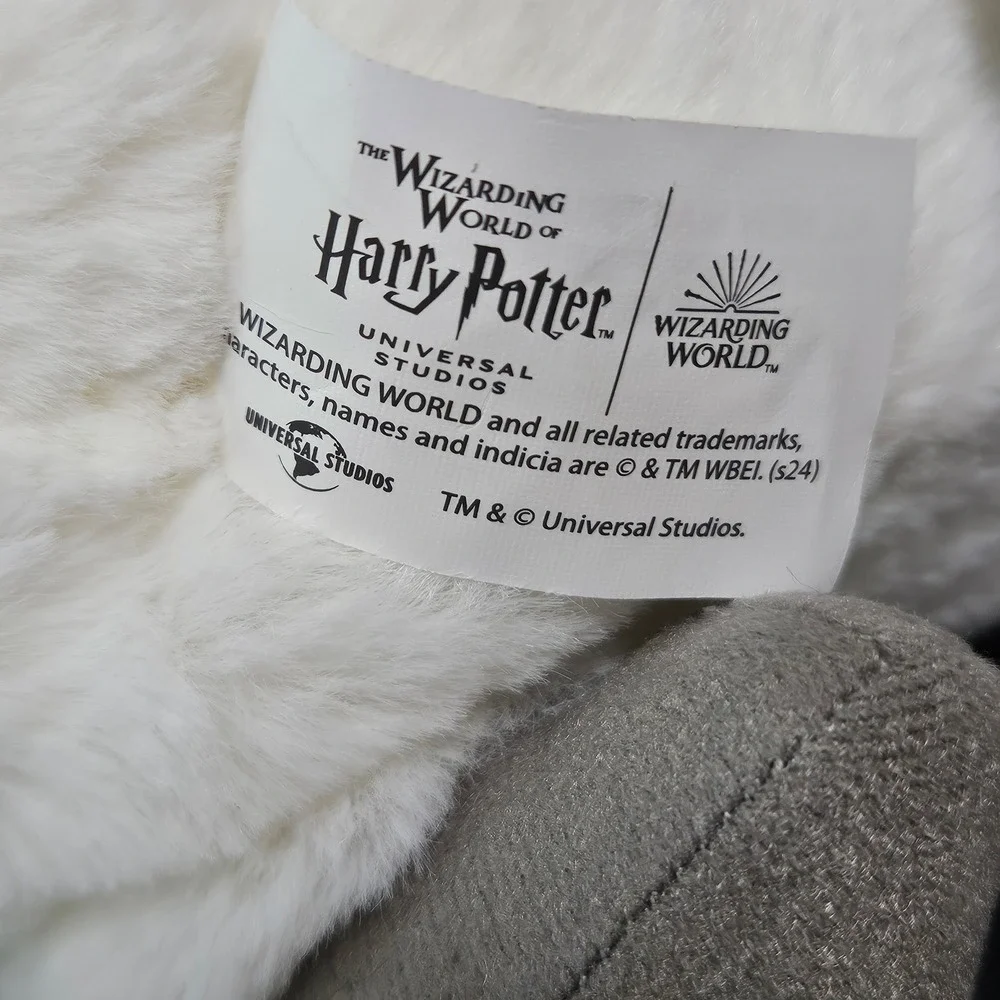 Wizarding World Harry Potter Hedwig Snowy Owl Plush Backpack Universal Studios